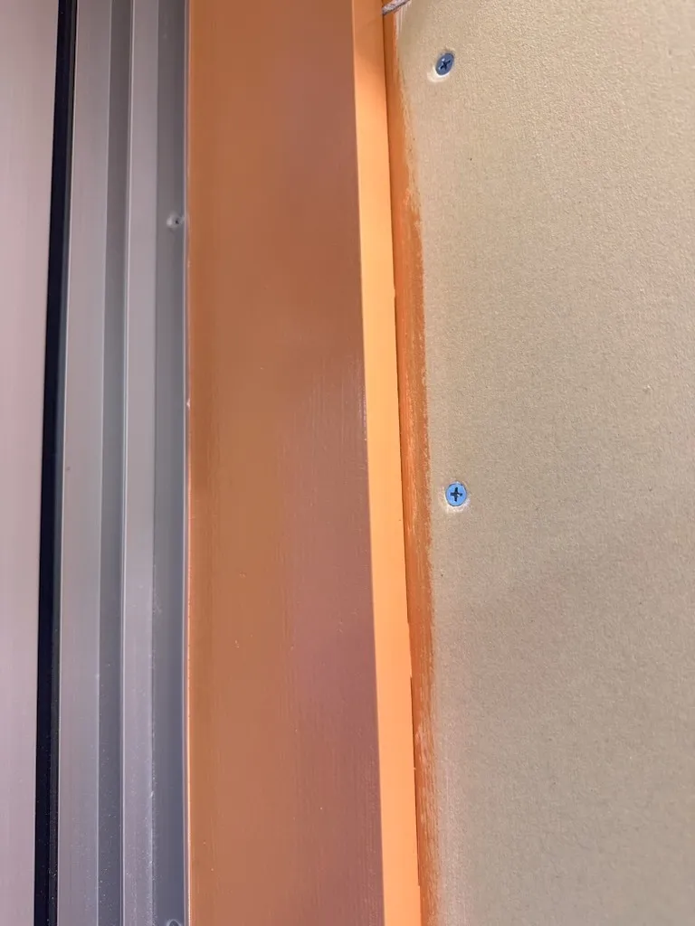 【柏　リフォーム】窓・ドア枠塗装